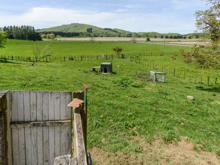 6 Kenderdine Road Elsthorpe_21