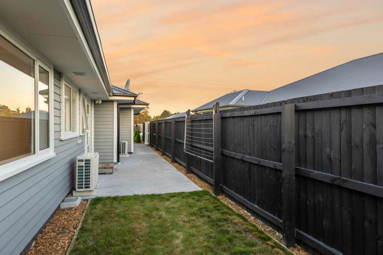 38 Mcquillan Avenue Woodend_26