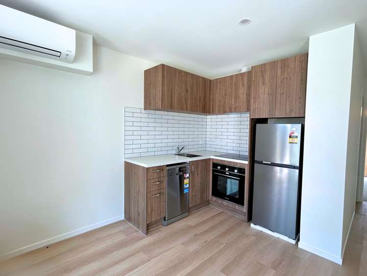 10 & 12 Humphreys Place Mangere_15