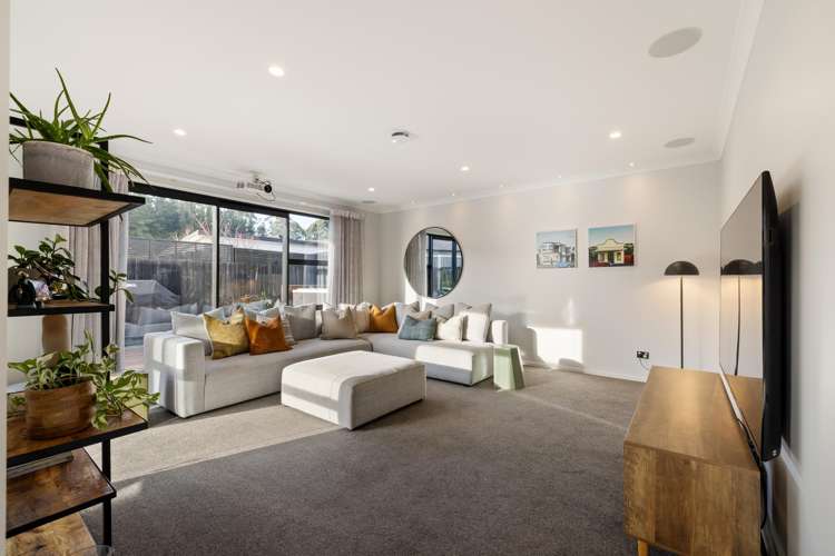 14 Kohunga Crescent Bottle Lake_7