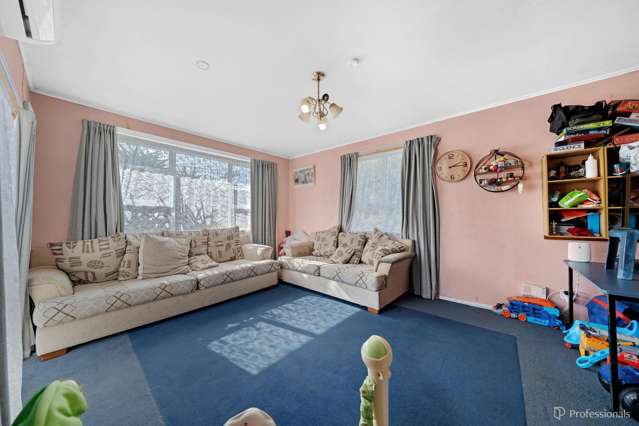 26 Clayton Avenue Otara_4