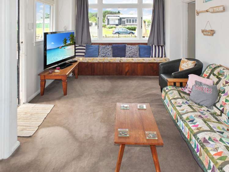 3 Chrystall Street Foxton Beach_6