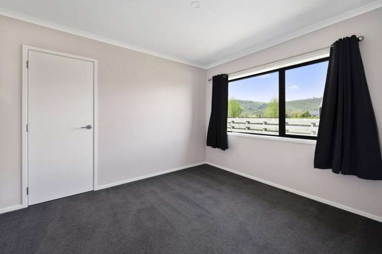 27 Pukeko Way Kinloch_17