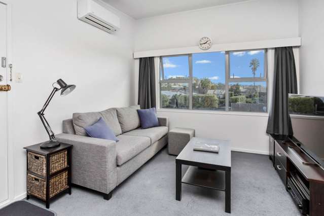 4/5 Kitchener Road Sandringham_2