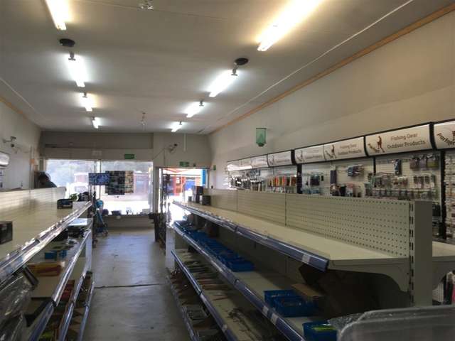 Shop, 8, 18 Mungavin Avenue Ranui Heights_3