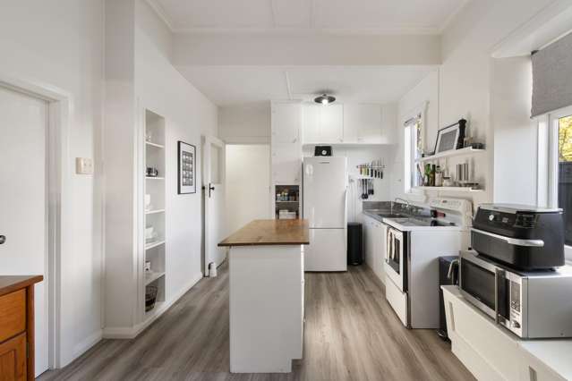 33 Featherston Street Takaro_1