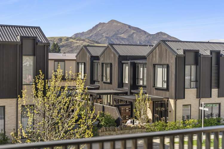 Apt 7, 5 Northlake Drive Wanaka_14