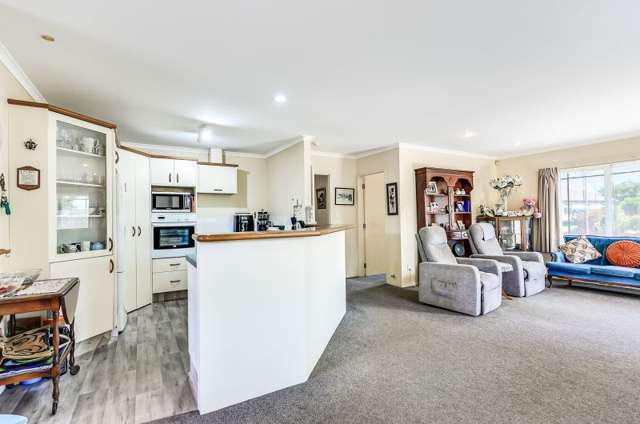 2 Dingwall Court Rototuna_4