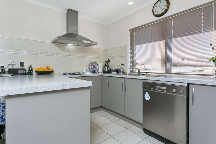 2 Grace Avenue Leamington_6