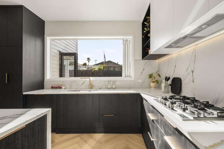 8 Creamer Avenue Belmont_10