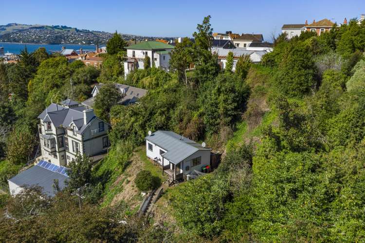 15 Sutherland Street Dunedin Central_16