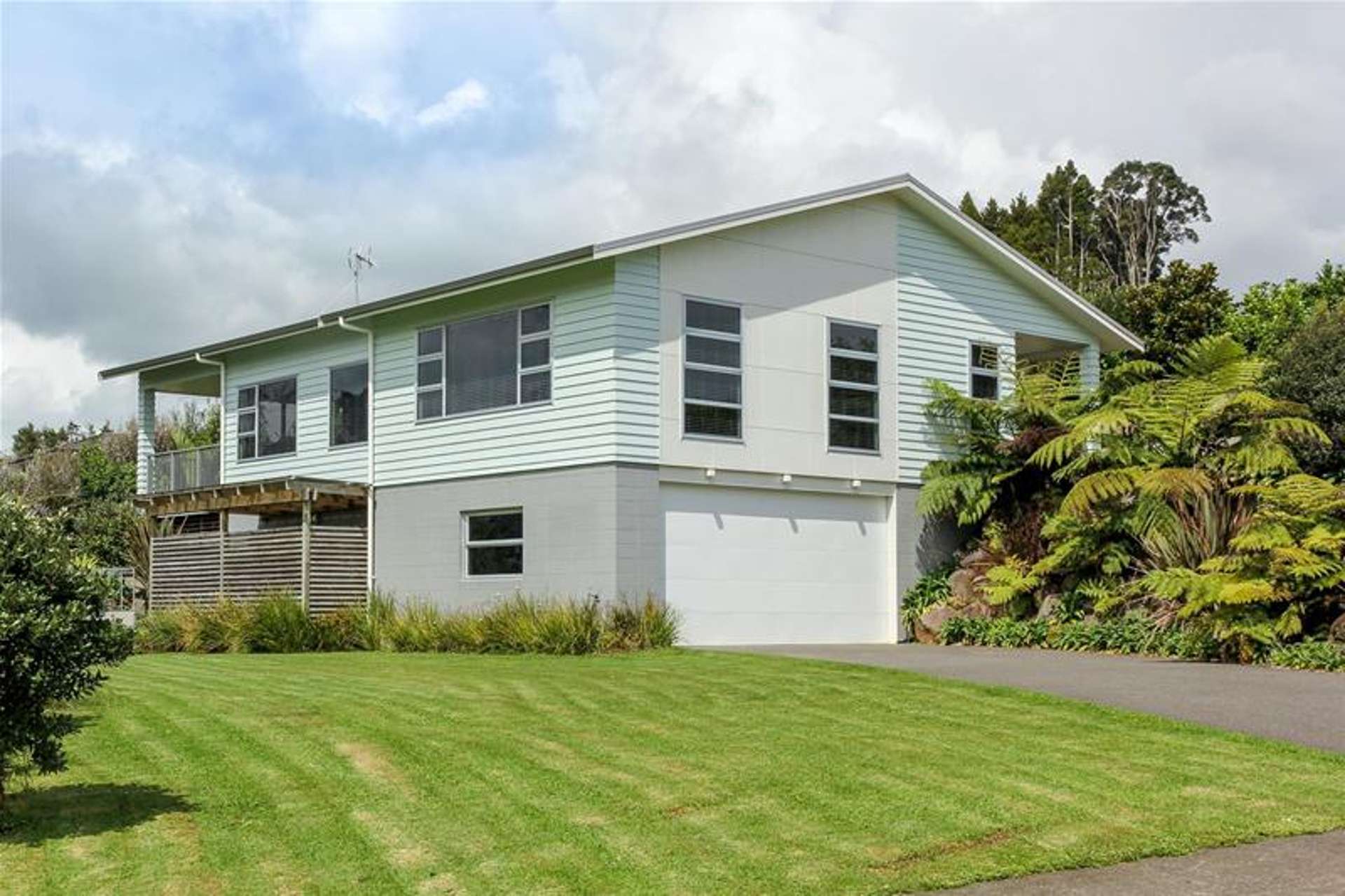 94 Karamea Street Whalers Gate_0