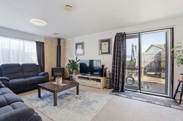 2 Rakatau Place Ruakaka_4