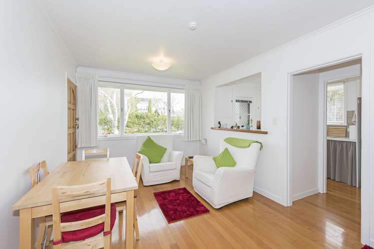 2/36 Sonia Avenue Remuera_1