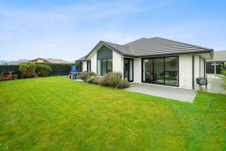 2 Blunden Road Lincoln_27