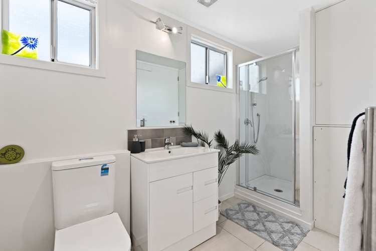 42a Woodglen Road Glen Eden_21