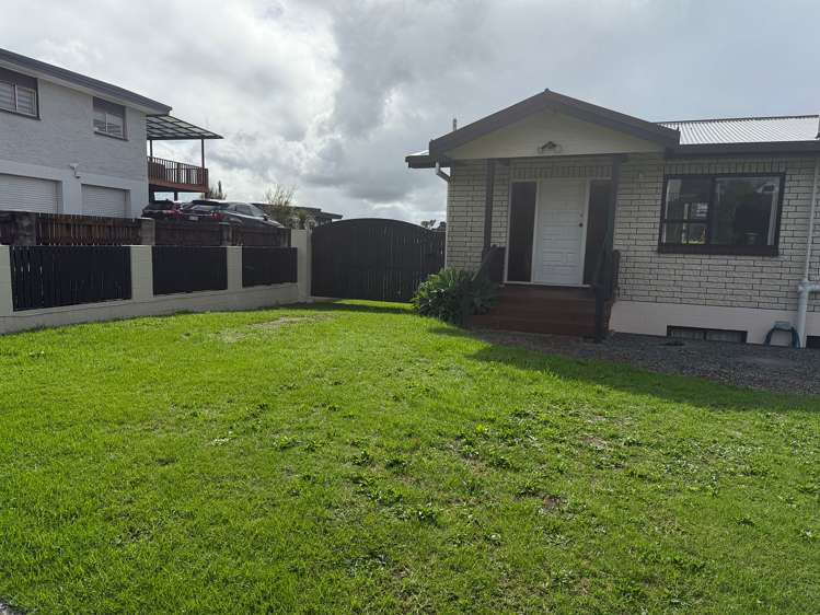 20 Widmore Drive Massey_24