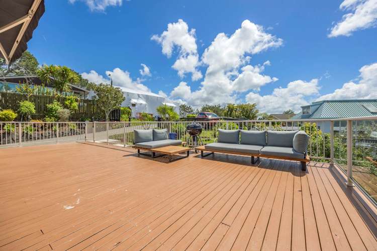 3 Dalmeny Close Murrays Bay_23