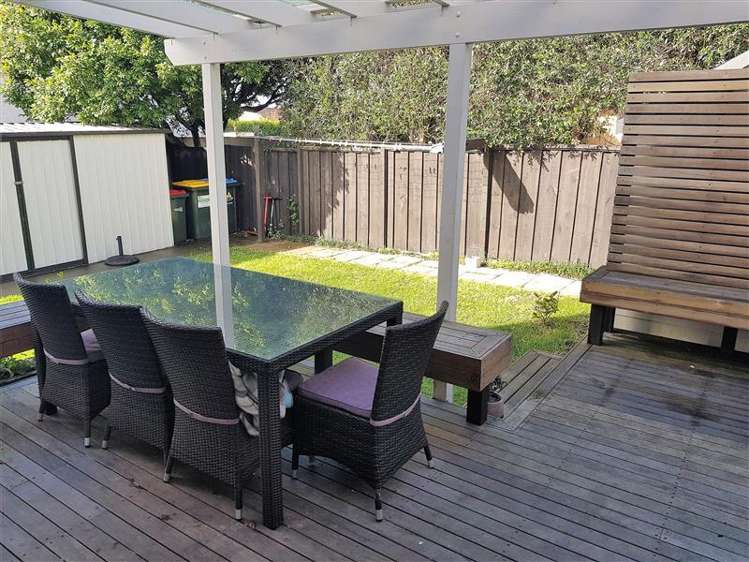 25 Wainui Avenue Point Chevalier_18