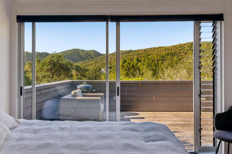 31 Lone Kauri Road Karekare_20