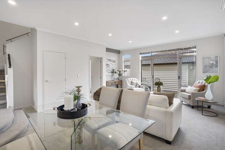 115 Baverstock Road Flat Bush_8