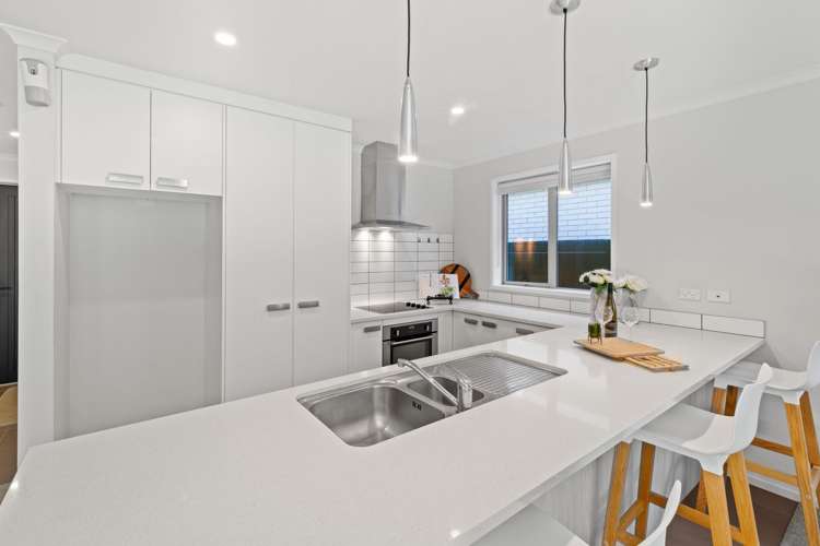 48 Adams Road South Pukekohe_4