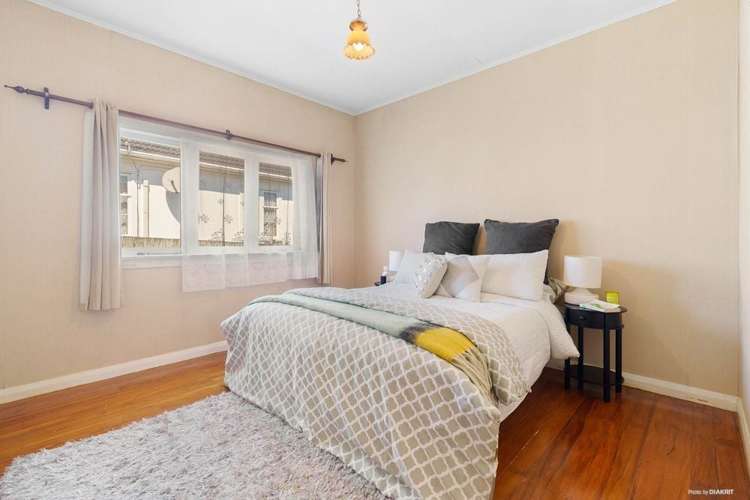 6 Triton Avenue Mount Albert_5