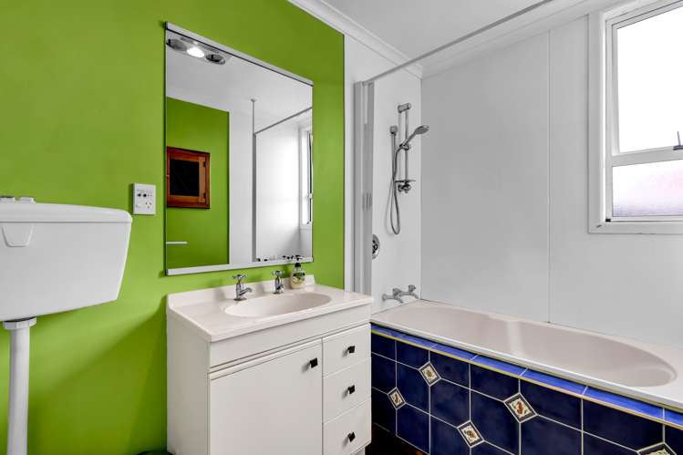 29 Tawa Street Hawera_18