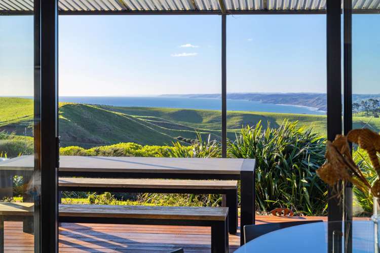 666 Te Hutewai Road Raglan_54