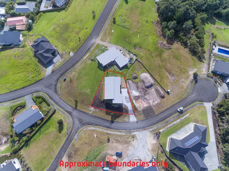 3 Sunrise Place Cable Bay_19