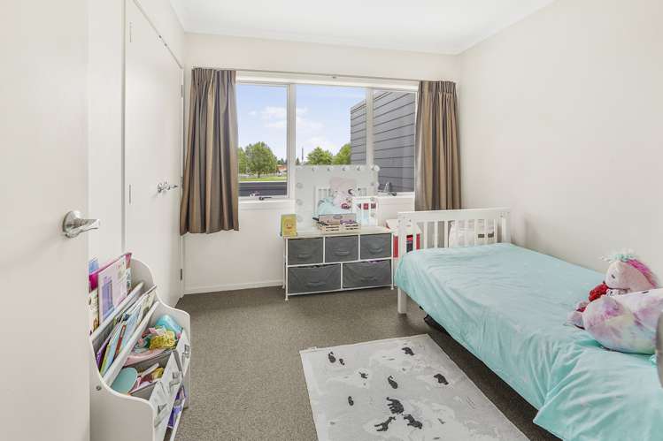 19h Inverness Avenue Hamilton East_15