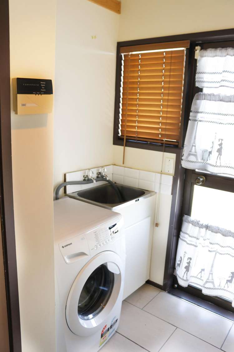 2/127 Maich Road Manurewa_6