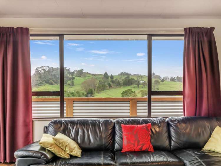 4 Hebe Lane Maungaturoto_14