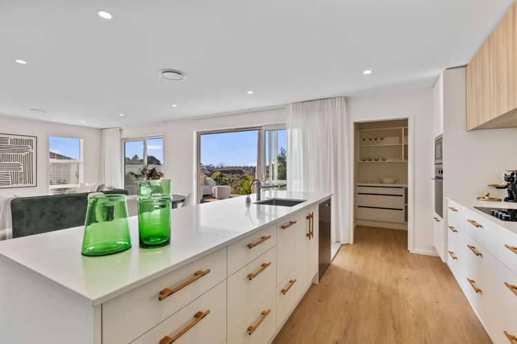 18 Atutahi Street Hurdon_1