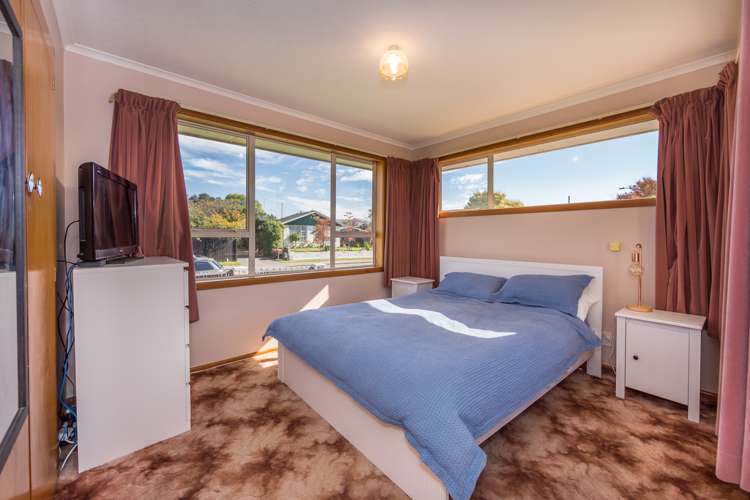 37 Oriana Crescent Hornby_10