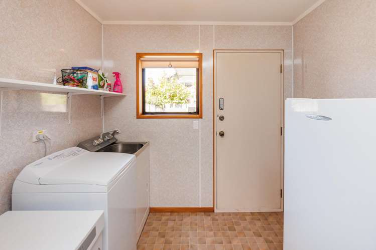 15 Ashburn Lane Awapuni_13