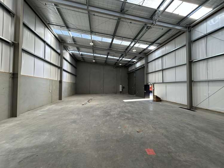 Unit 1, 253 Ihumatao Road Mangere_2