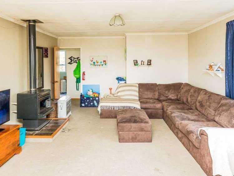 21 Surrey Road Springvale_7
