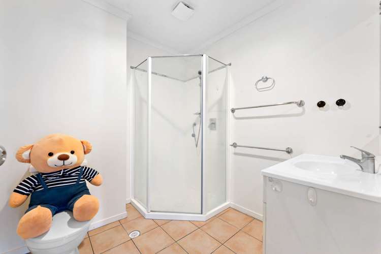 2I/1 Wadier Place Henderson_16