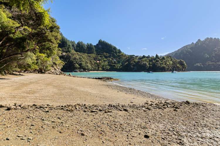 1775 Kenepuru Road Broughton Bay_24