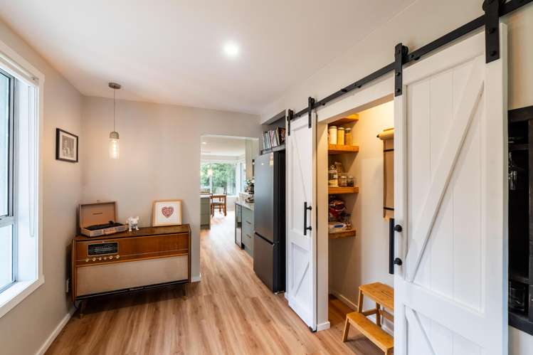 10 Mahuri Road Otatara_8