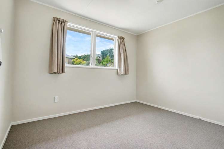 5 Cresta Place Onerahi_18