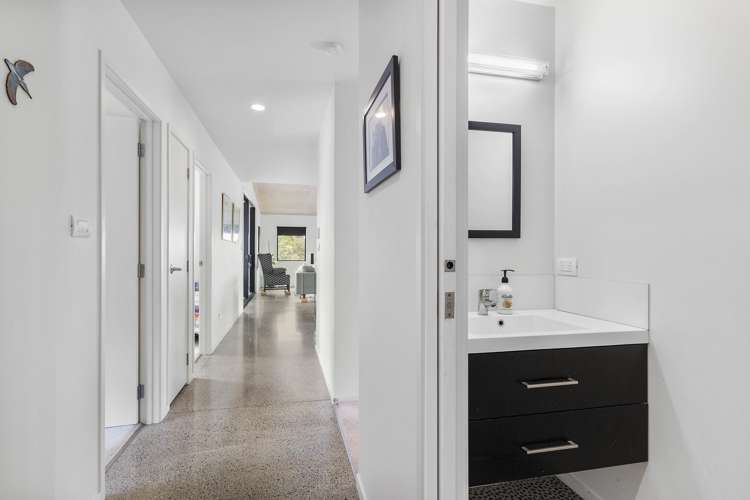 203 The Drive Whangamata_15