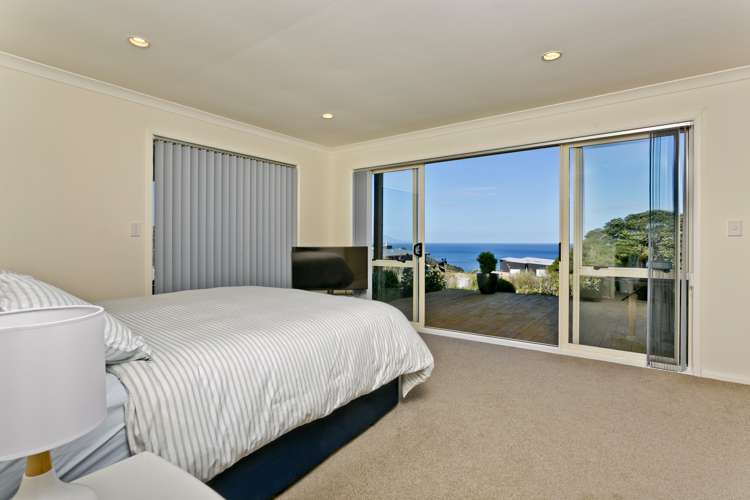 33 Lax Crescent Leigh_7