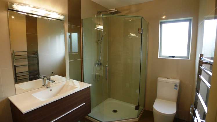 38a Valonia Street New Windsor_14