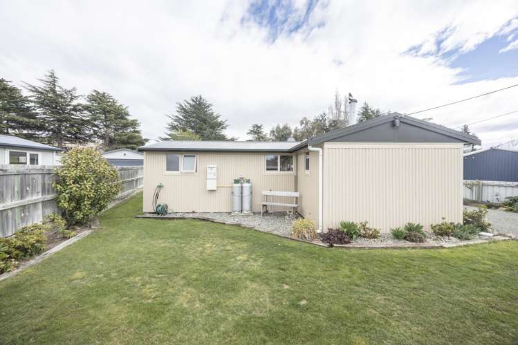 43 Clutha Street Otematata_15
