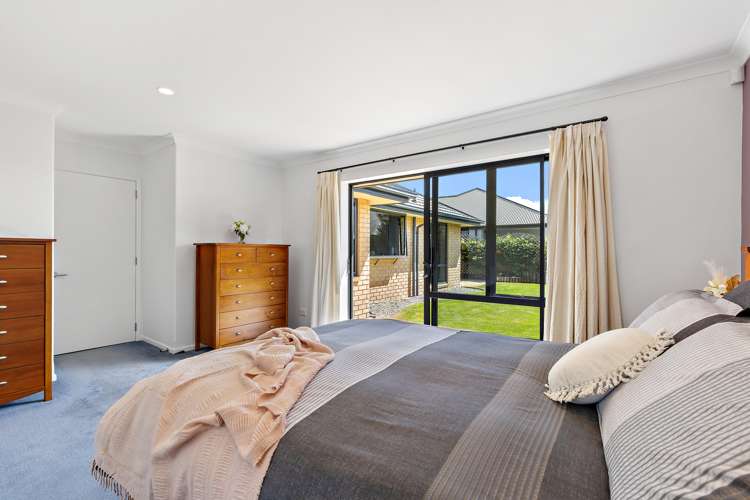 8 Seclusion Lane Parklands_13