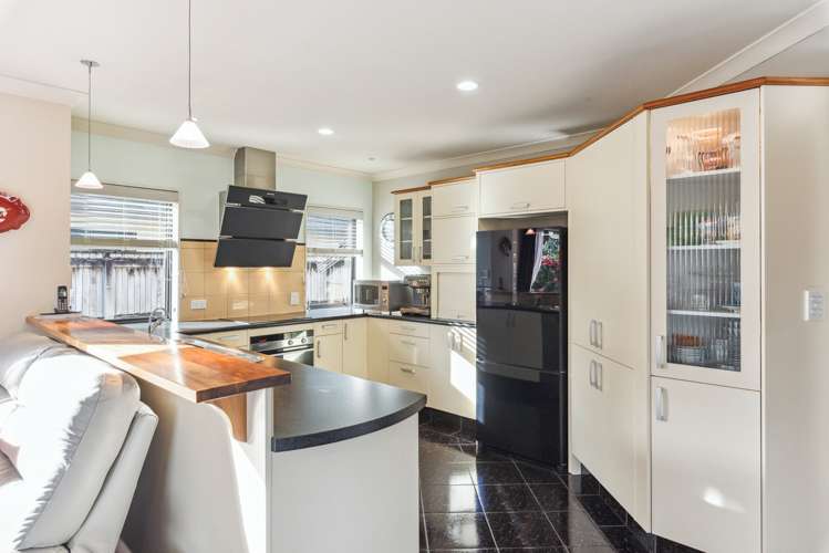 1 Quadrant Heights Paraparaumu_7