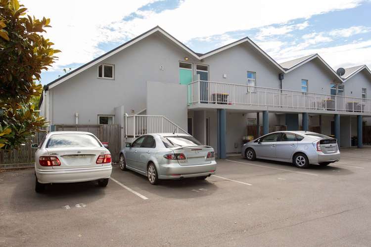 14 Brougham Street Addington_13