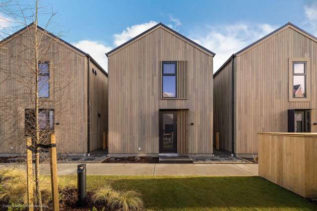 - Villa 34 Five Mile Villas Frankton_2